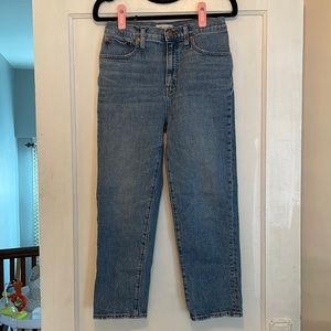 Madewell Classic Straight Leg Jean (Size 27)